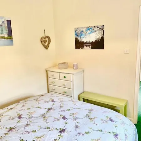 Holiday home Cosy 2 Bed Next To Fota Wildlife Park