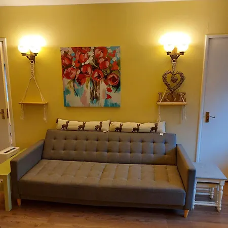 Holiday home Cosy 2 Bed Next To Fota Wildlife Park Cork