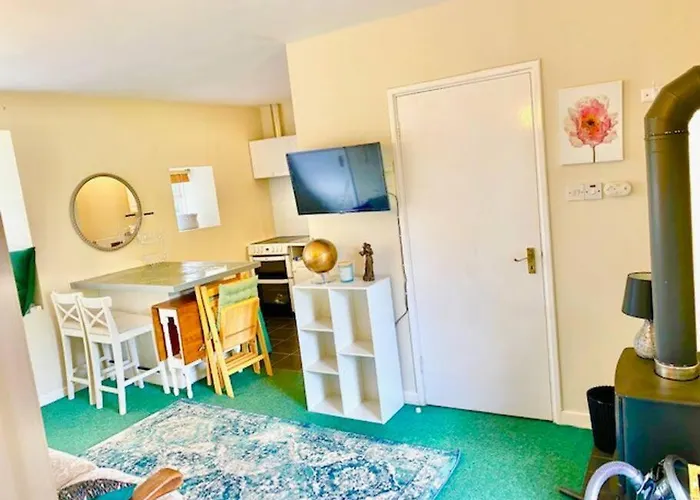 Two Bed In Cobh 別荘